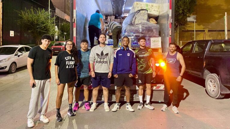 Salió el primer camión de donaciones a Bahía Blanca