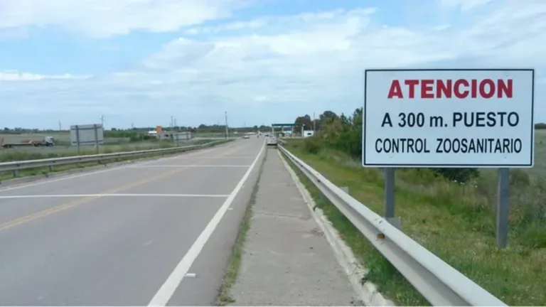 Barrera sanitaria: Milei postergó 3 meses su decisión