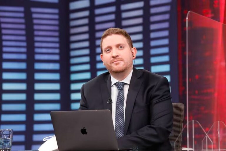 Santiago mandó a medir a Sturzenegger, Pettovello y Jony Viale para la Ciudad