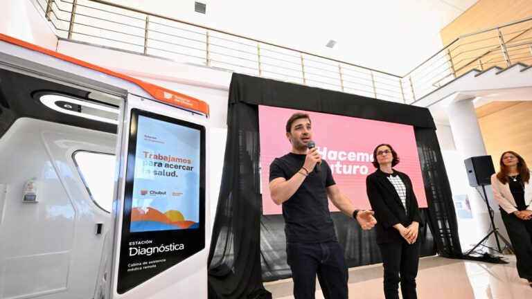 Torres lanzó el programa Conectar Salud