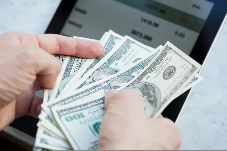 Dólar hoy, dólar blue hoy: a cuánto cotiza este sábado 16 de agosto