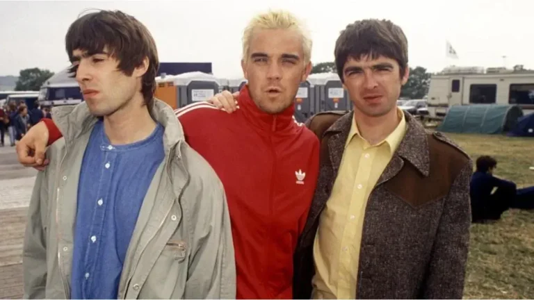 Robbie Williams aseguró que estaría dispuesto a abrir un concierto de Oasis