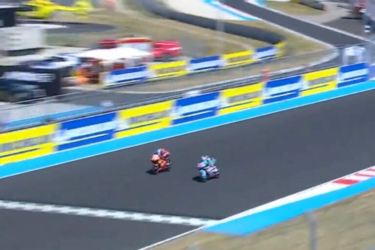 Infartante final en Moto3: Valentín Perrone quedó segundo en Hungría por 18 milésimas