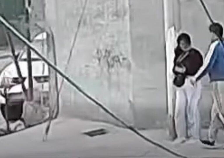 Arrastró y le robó a una joven que esperaba el colectivo en Comodoro: Te vamos a seguir escrachando, rata»